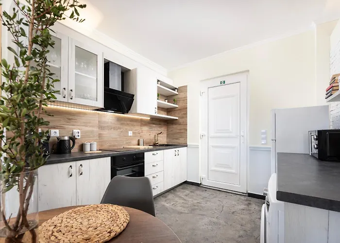 Melathron Sea View Adults Only 16